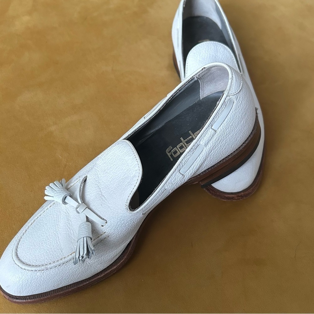 Footjoy Women’s tassel leather spike free golf shoes 8.5 b